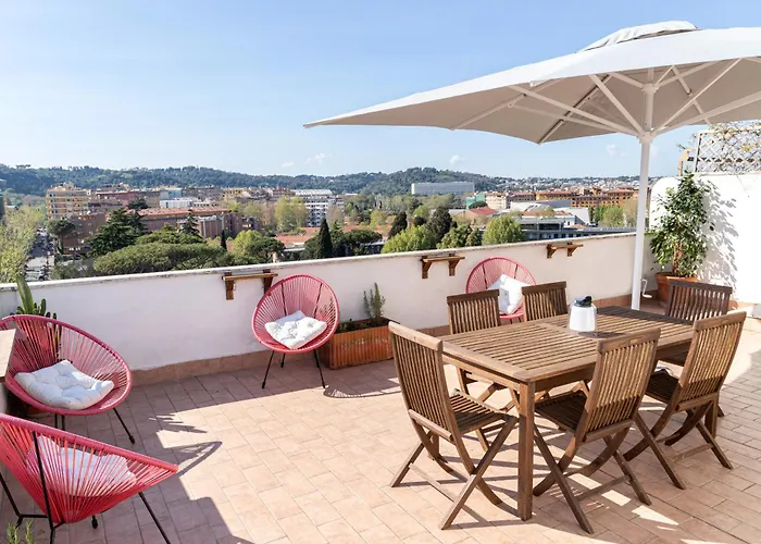 Apartamento Terrazza Donatello - Rome's Skyview Loft *
